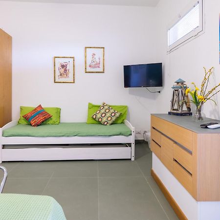 Luxury Suites & Apartment Con Accesso Alla Spiaggia E Parcheggio Privato - Vista Mare Lido Conchiglia Buitenkant foto